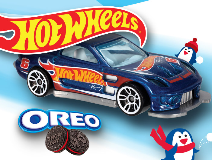 Oreo Mattel Facebook Content Marketing